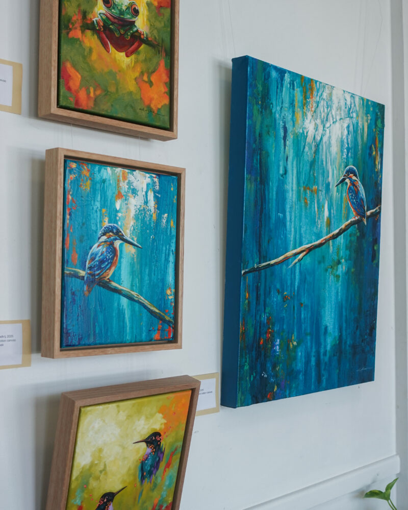 "Kingfisher on a Branch I" original artwork - Image 4